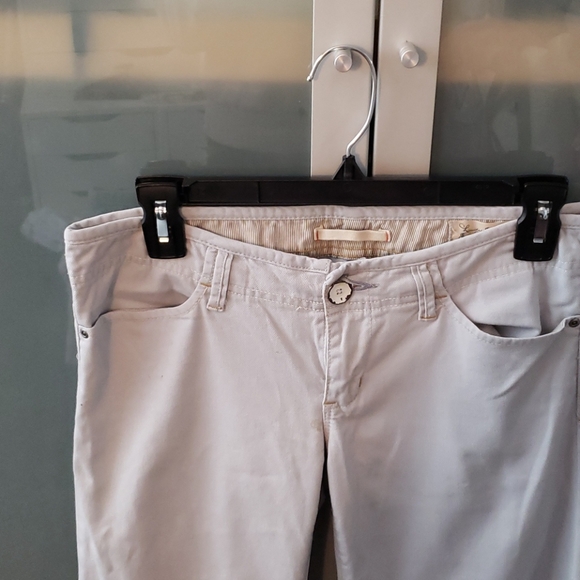 Womens jean - Picture 2 of 3